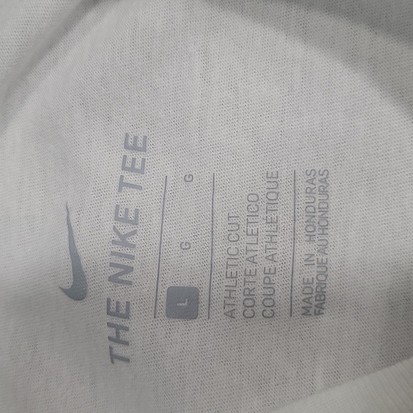 Nike Sportswear SoHo Track NYC Subway Lines Tee, Size L - Picture 8 of 9